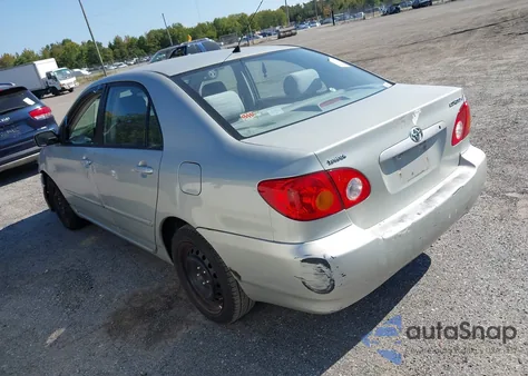 2003 Toyota Corolla Le z USA, uszkodzony, nr VIN 2T1BR32E13C136169